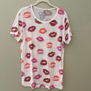 Chaser Lips Lipstick Print Graphic Tee Pink Tones Soft Short Sleeve Top